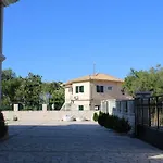 Drebos Λαζαράτα