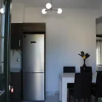 Διαμέρισμα Drebos Λαζαράτα
